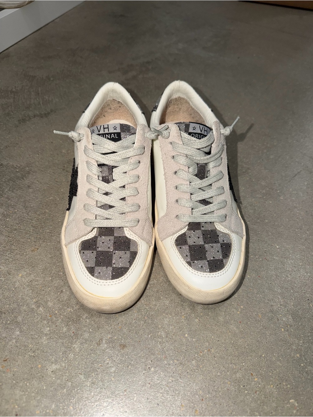 VH Original Checkerboard Accent Low-Top Sneakers - Gray & Black